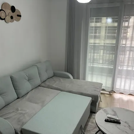 Διαμέρισμα Bright & Roomy *