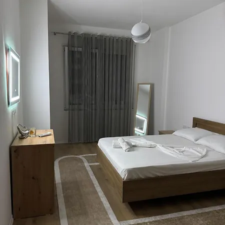 Bright & Roomy Διαμέρισμα Τίρανα
