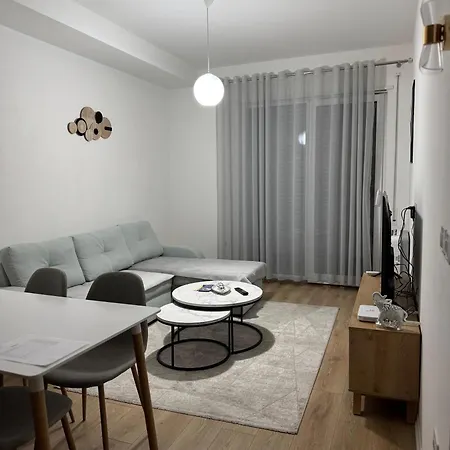 Bright & Roomy Διαμέρισμα *